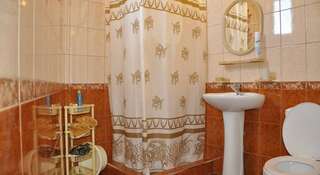 Гостиница Лотос Саки Трехместный номер-1